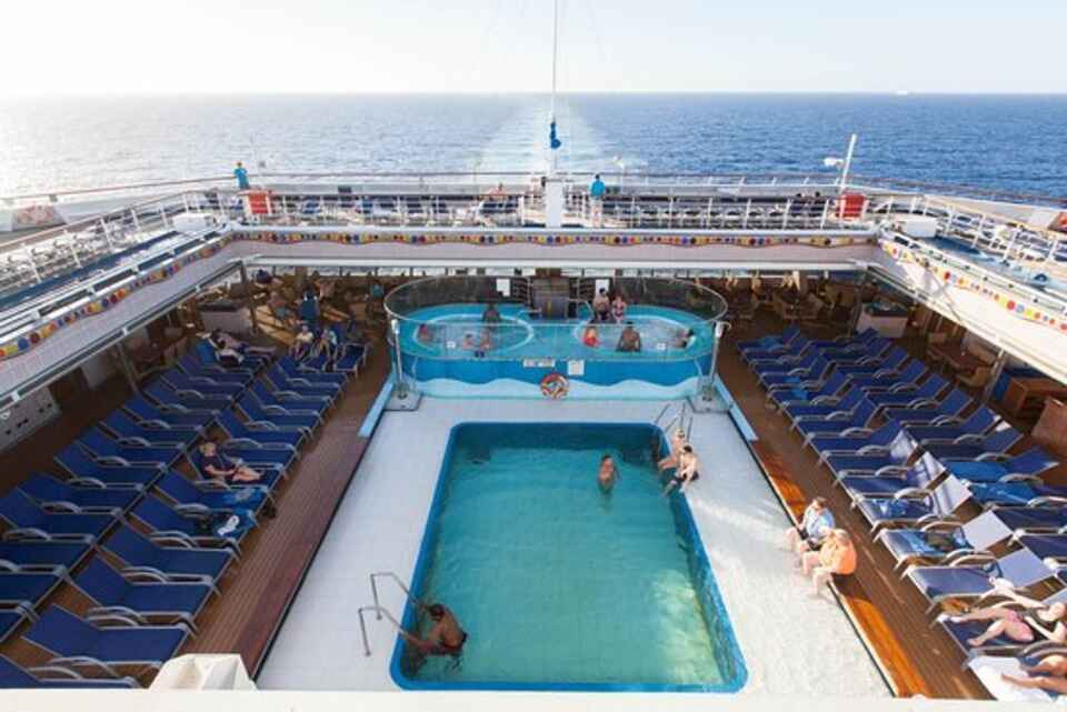 View of the pool on Carnival Conquest
